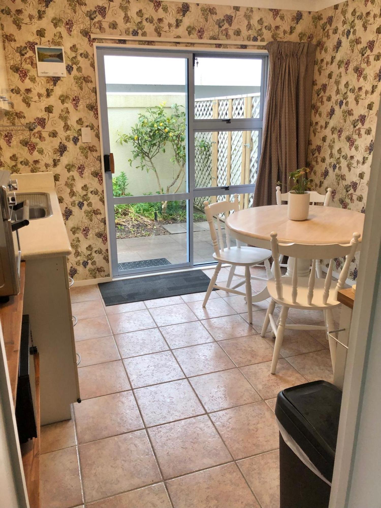 Apartamento Hillcrest Two Whakatane Exterior foto